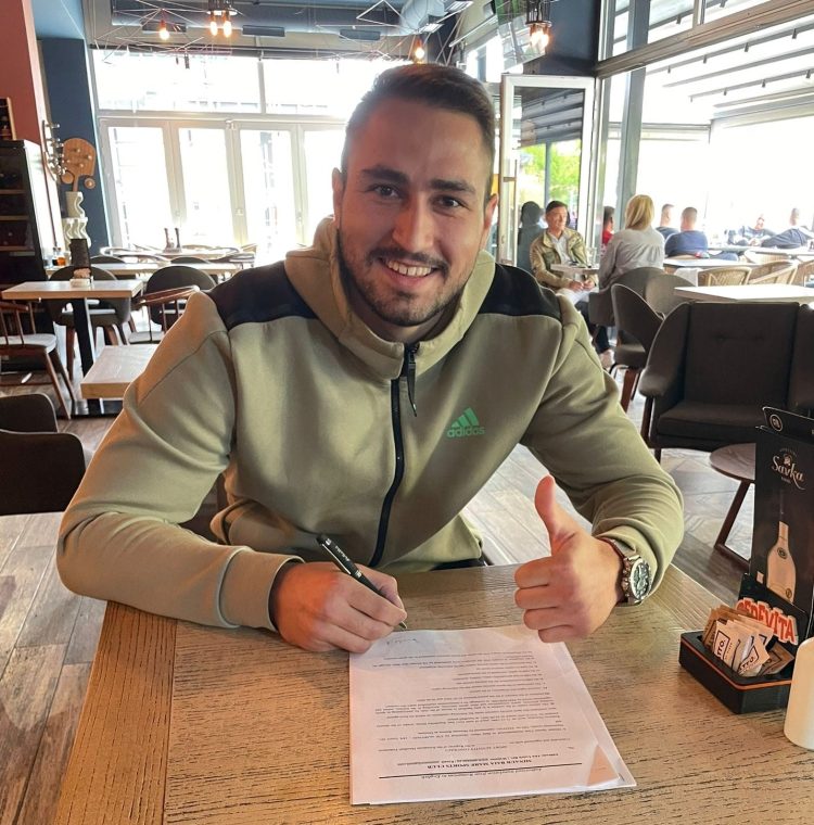 Handbal. Pivotul sârb Nemanja Ratkovic a semnat cu CS Minaur Baia Mare pentru următorii trei ani