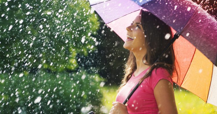 Prognoza meteo pentru următoarele două săptămâni. Temperaturile maxime nu vor trece de 26 de grade Celsius