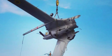 Armata confirmă prăbușirea unei drone în apele teritoriale ale României