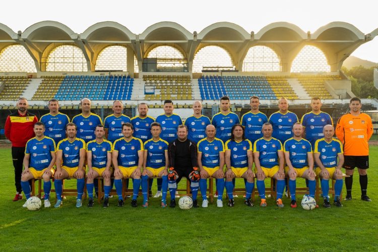 SPORT TEAM CÂȘTIGĂTOAREA CUPEI ANIVERSARE DE 10 ANI