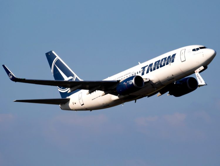 Tarom uită, din nou, de Maramureș!