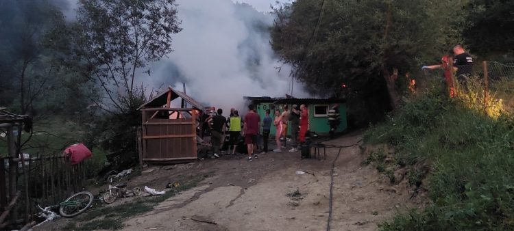 Opt suflete au nevoie de ajutorul nostru. APEL UMANITAR