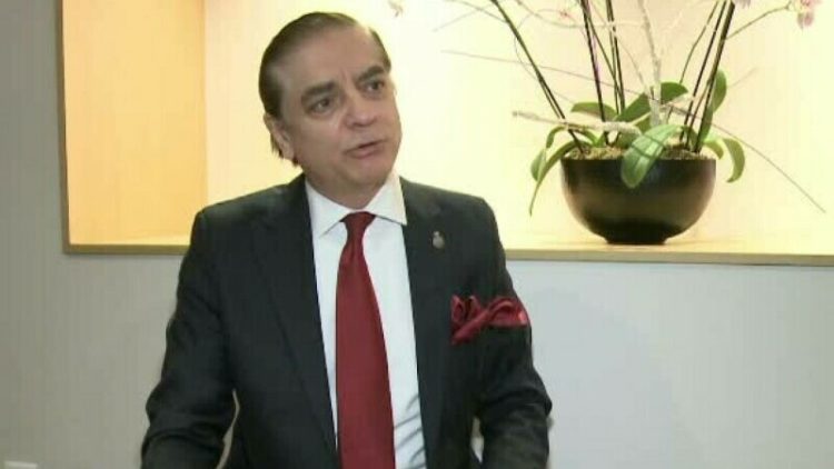 „Prințul” Paul al României a fost prins la Paris. Are de ispășit trei ani și patru luni de închisoare în dosarul „Ferma Băneasa”