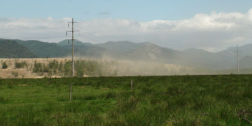 Coșmarul oamenilor Satu Nou de Sus: „Nu se vedea soarele din cauza halde”