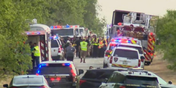 Zeci de oameni morți, găsiți într-o remorcă de camion, în SUA