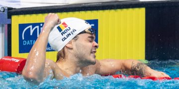 Robert Glinţă s-a calificat în finala probei de 50 m spate, la Campionatele Mondiale de Natație de la Budapesta