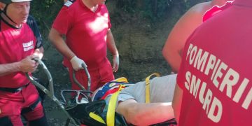 Salvamontiștii maramureșeni au avut parte de o acțiune dificilă în Curtuiușu Mare. VIDEO