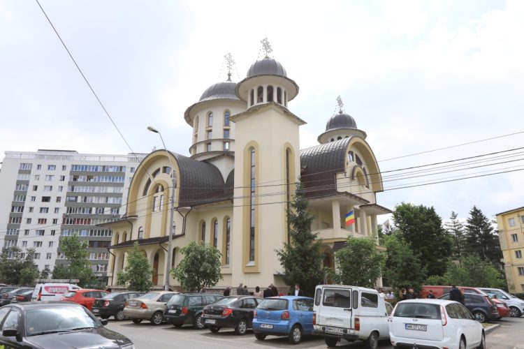 Biserica „Înălțarea Domnului” din Baia Mare îşi sărbătoreşte hramul