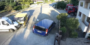 Accident în Mireșu Mare. VIDEO