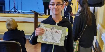 România, țara cu elevi excepționali: Mihai, orfan și hipoacuzic, locul 1 la Olimpiada Națională de Matematica