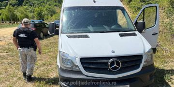 Autoutilitară Mercedes, de peste 20.000 de euro, căutată de autorităţile din Cehia, descoperită în Sighetu Marmației