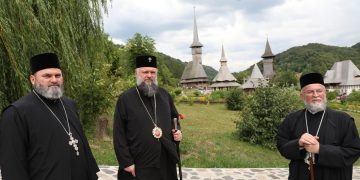 Vizite arhiereşti, cu oaspeţi de seamă, la Bârsana, Rozavlea şi Moisei