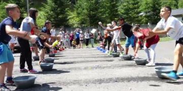 Activități inedite pentru copii, la Mănăstirea Breaza, în Maramureș. Cum și-au petrecut timpul alături de preoți și măicuțe