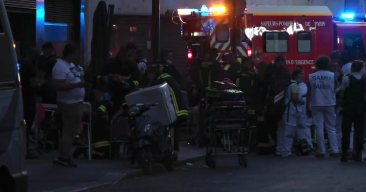 Atac armat în Paris. S-a tras în oameni aflați la terase