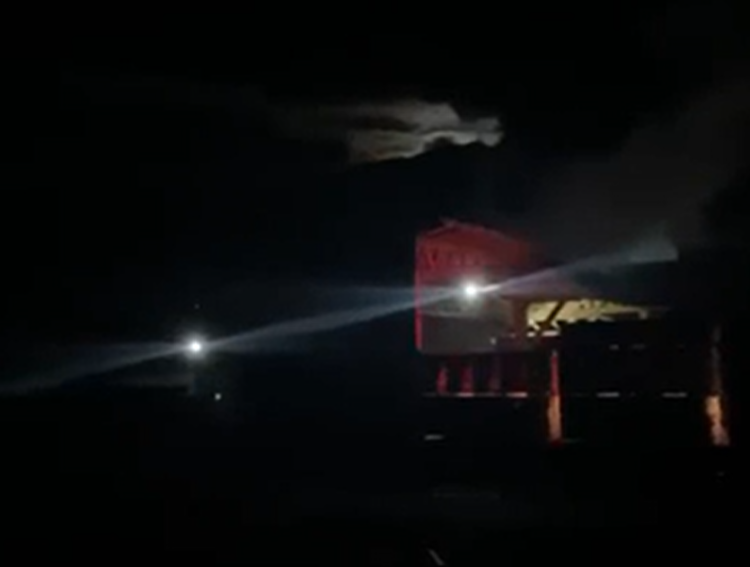 Incendiu violent la o hală de cherestea din Borşa