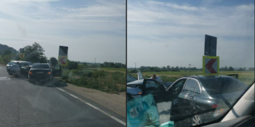 Accident în Săbișa. Impact între două autoturisme