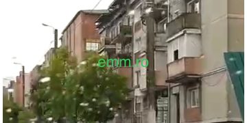 Exclusiv video: Furtună în Baia Sprie – acoperișuri aruncate pe DN18