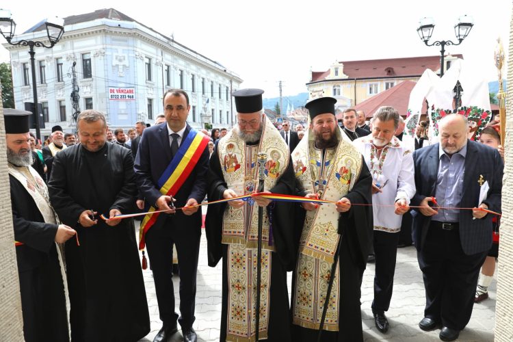 Episcopia care a atras 5 milioane de euro fonduri europene pentru prima construcție din Imperiul Austro-Ungar la care s-a folosit beton armat