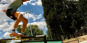 Skateboarding. Băimăreanul Patric Iluţ, câștigător absolut al unei etape a concursului din Bulgaria – FOTO