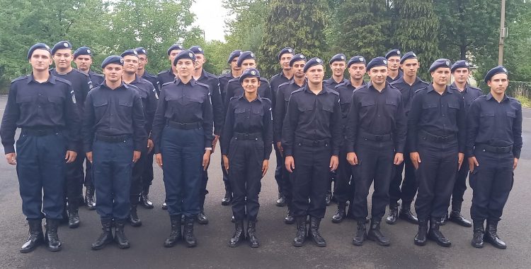 Elevi jandarmi în practică la Jandarmeria Maramureș