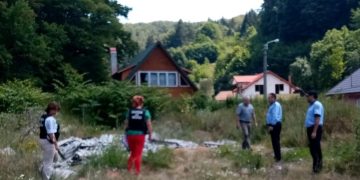Deșeuri vegetale şi din demolări, identificate în zona Firiza – Blidari – Valea Neagră. Garda Națională de Mediu în control