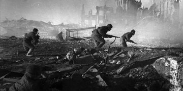 23 august. Triplă semnificație istorică pentru români: Pactul Ribbentrop-Molotov, bătălia de la Stalingrad și întoarcerea armelor