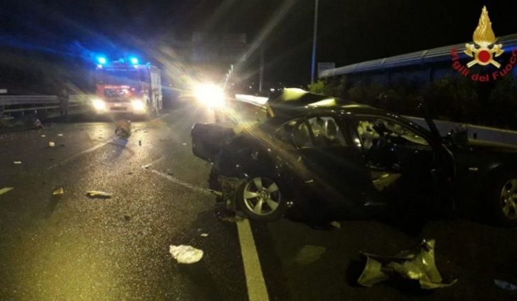 Cumplit accident la Roma. Doi români au murit, iar alţi trei se zbat între viaţă şi moarte