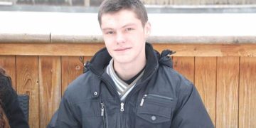 Alexandru Big:face zilnic 50 de kilometri pentru a merge la şcoală, a luat medalia argint la Olimpiada