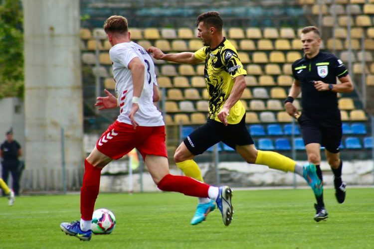 Minaur Baia Mare a remizat cu FC Braşov, scor 1-1