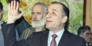 Dosarul Revoluției, din nou în instanță după 33 de ani. Ion Iliescu, Gelu Voican Voiculescu şi Iosif Rus, acuzați de crime împotriva umanității