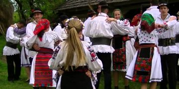 „Joc la șură” în Suciu de Sus