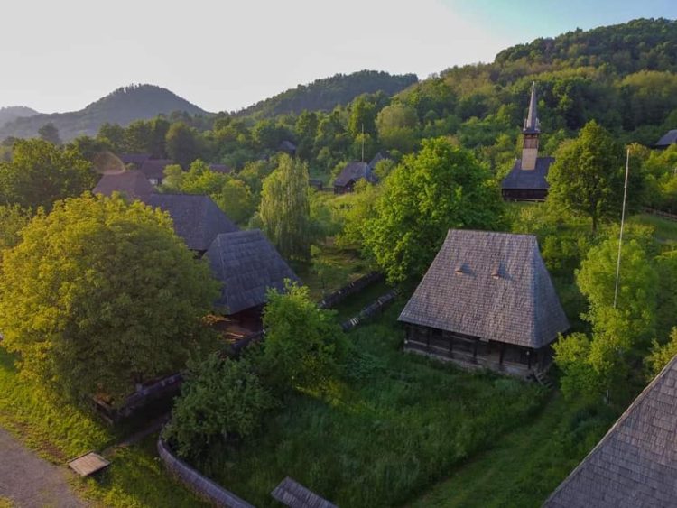 Caleidoscop muzical transilvan la Muzeul Satului Baia Mare. Muzică tradiţională din repertoriul românesc, maghiar, german, evreiesc, rom, armenesc și slovac