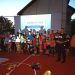 Poliţiştii maramureşeni, alături de copiii din tabără de pictură de la Groşi