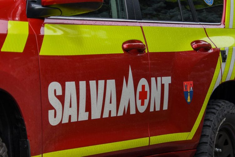 Autosanitară nouă pentru Serviciul Salvamont Maramureș