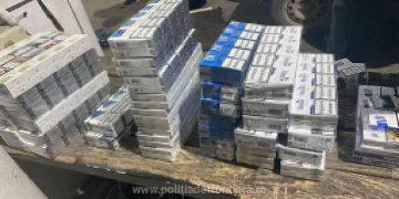 Câinele polițist Rico a descoperit 420 pachete de țigări într-un autovehicul