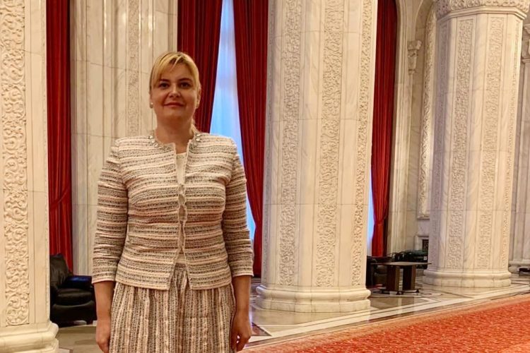 Albă ca zăpada cu pitici pe creier din Maramureș: „Ce făcuși tu, Toni, tu?”