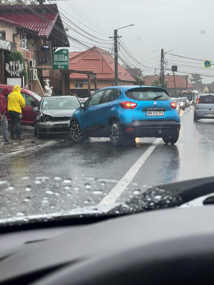 Impact devastator în Tăuții Magheraus. Trafic BLOCAT