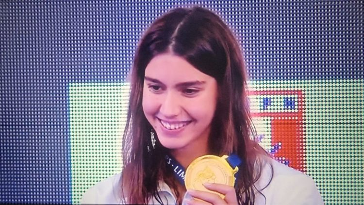 Avem AUR MONDIAL și la feminin. Bianca Costea este cea mai rapidă înotătoare din lume la juniori în proba de 50 m liber