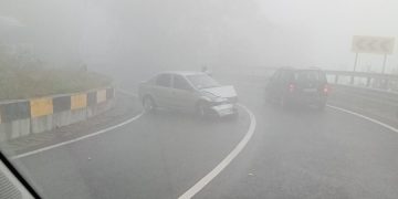 Accident rutier pe Gutin. Trafic îngreunat – foto