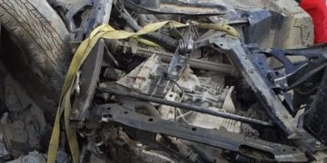 Încă un impact cumplit. Doi morți și doi răniți, după ce două mașini s-au ciocnit violent