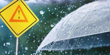 Nou Cod galben de ploi torenţiale, descărcări electrice şi vânt, până sâmbătă seara, în Maramureş