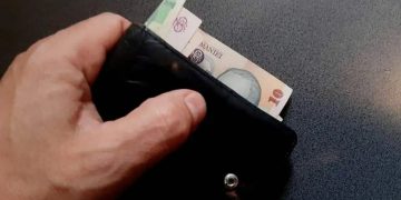 Bărbat din Negrești Oaș, reținut după ce a tâlhărit un botoşănean în Baia Mare