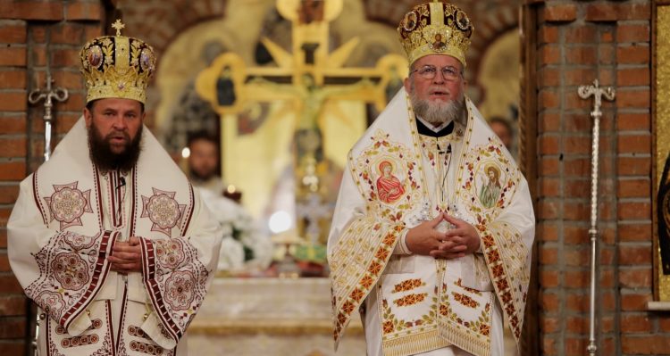 Unde liturghisesc, predică ierarhii în această duminică