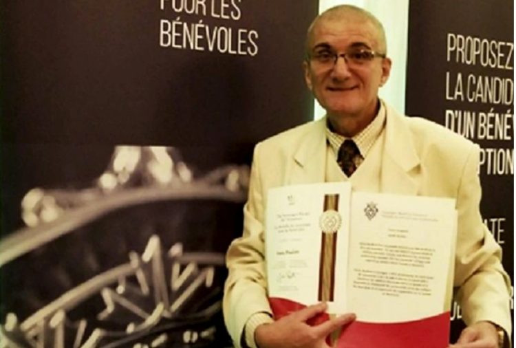 Românul decorat de două ori de Regina Marii Britanii: „Nu mi-a venit să cred când i-am deschis scrisoarea”