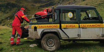 Salvamontiștii au găsit un bărbat decedat, aflat la cules de merișoare