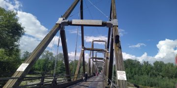 REPORTAJ: Flux continuu la Sighetu Marmației. Care e starea podului și ce se petrece la graniță după semnarea decretului de către Putin. VIDEO