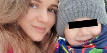 Ea este Cami, mama copilului din Găești care s-a înecat în piscina casei. În urma șocului, femeia și-a pus capăt zilelor