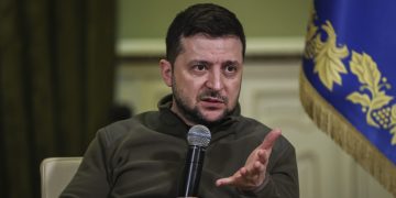 Zelensky cere NATO să atace Rusia nuclear! Replica Moscovei