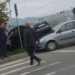 Impact între două autoturisme pe str. Mărgeanului – foto