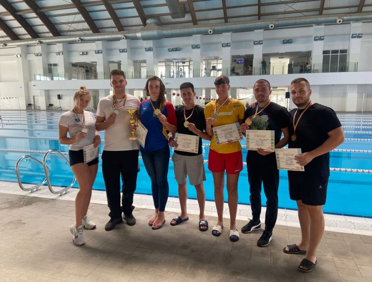 Poliţiştii maramureșeni, pe podium la Campionatul de Înot al Ministerului Afacerilor Interne